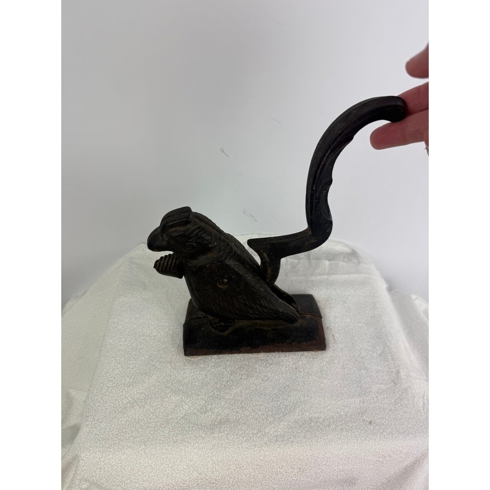 Vintage Cast Iron Squirrel Nutcracker Rustic Farmhouse Kitchen Decor Black