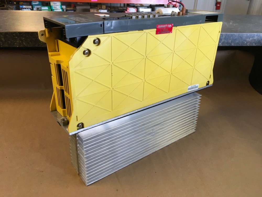 FANUC A06B-6096-H208 Servo Amplifier Module *Broken Piece*