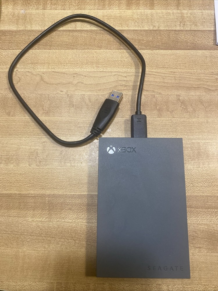 Seagate Game Drive for Xbox  2TB *Auction* Comes With Cable