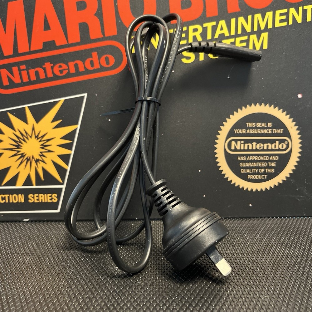 Microsoft Xbox One S Console 1681 W.Game Controller & Leads TESTED FREE POSTAGE