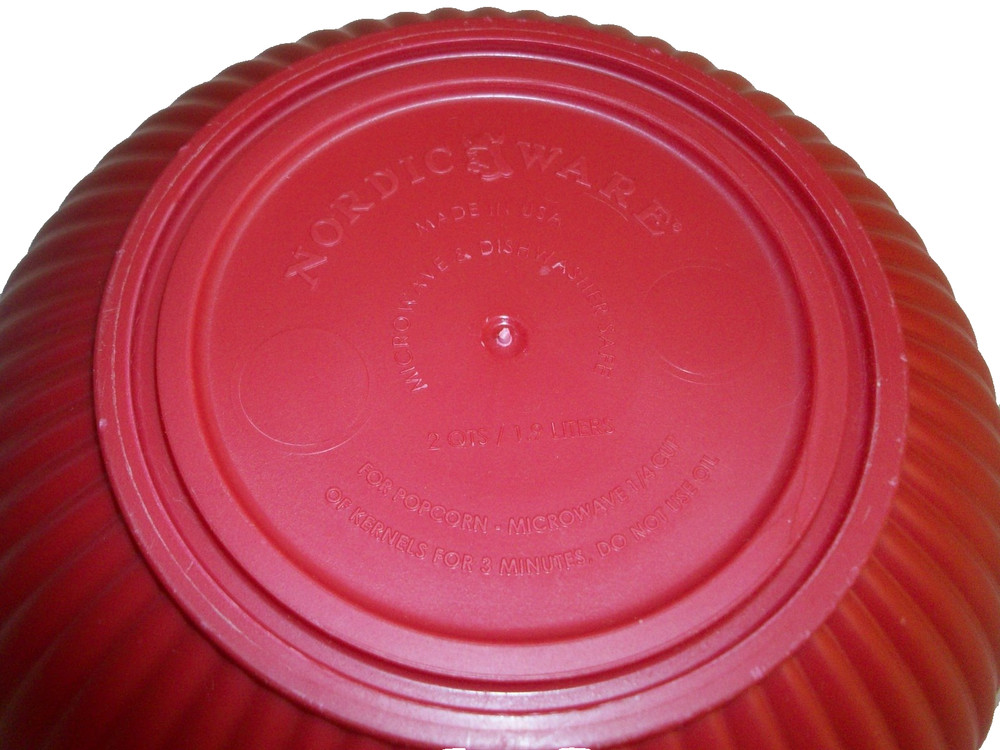 Nordic Ware Microware Quick Popper for Popcorn
