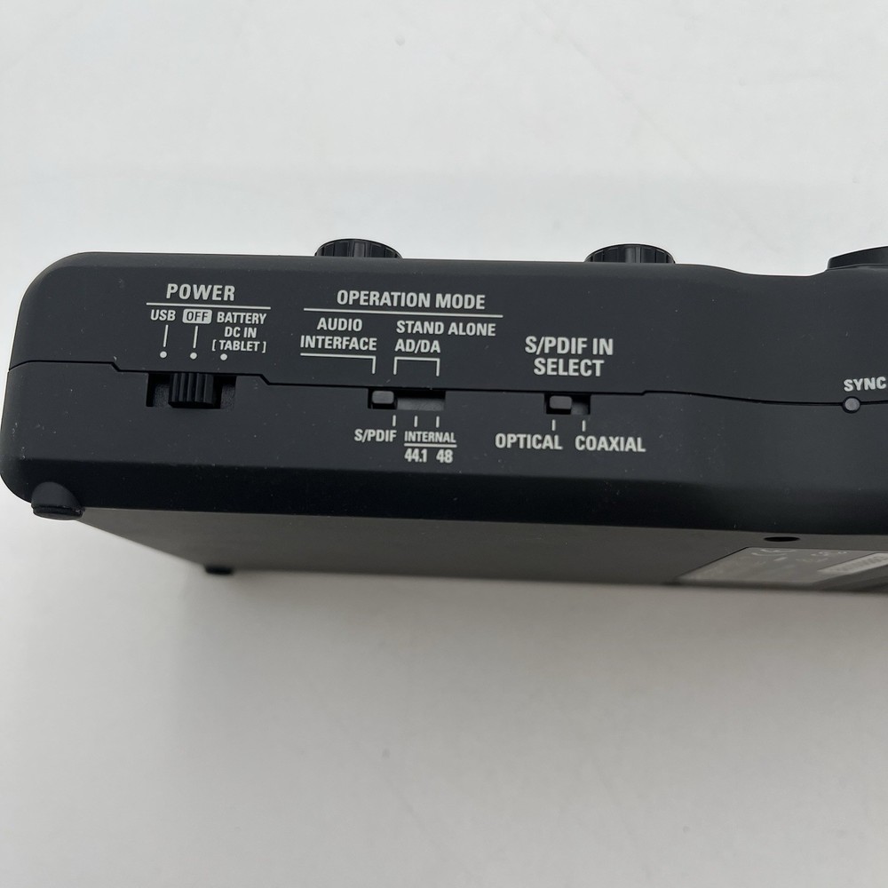 Zoom U-44 Compact 4-In/4-Out Handheld Audio Interface