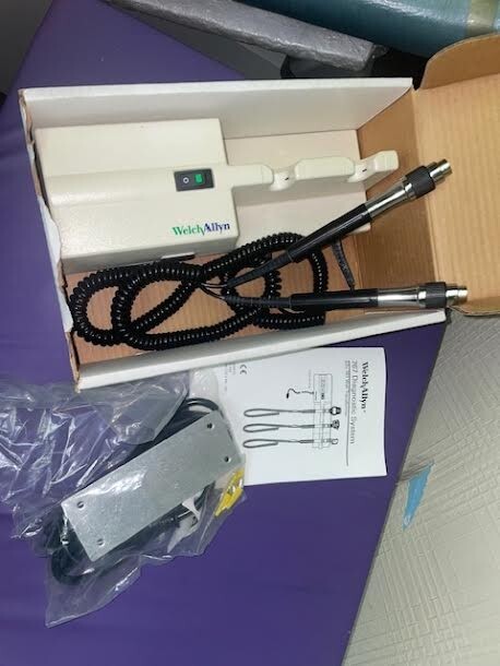 Welch Allyn otoscope