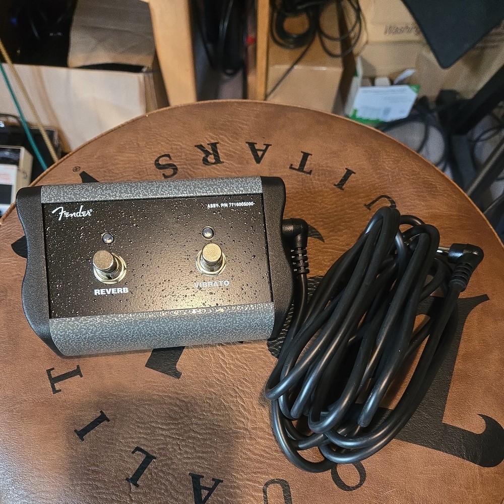 Fender Tone Master 2 Button Footswitch LN