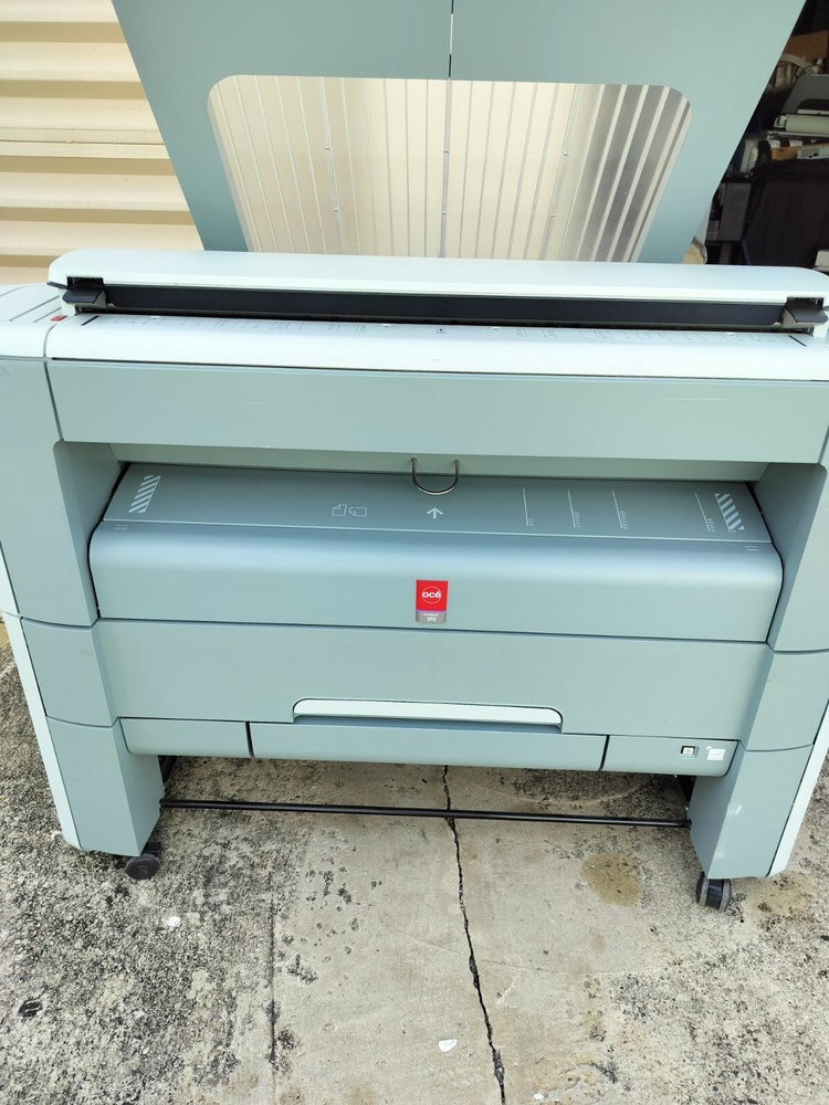 2 Plotters Oce PlotWave 360 black and white wide format printer
