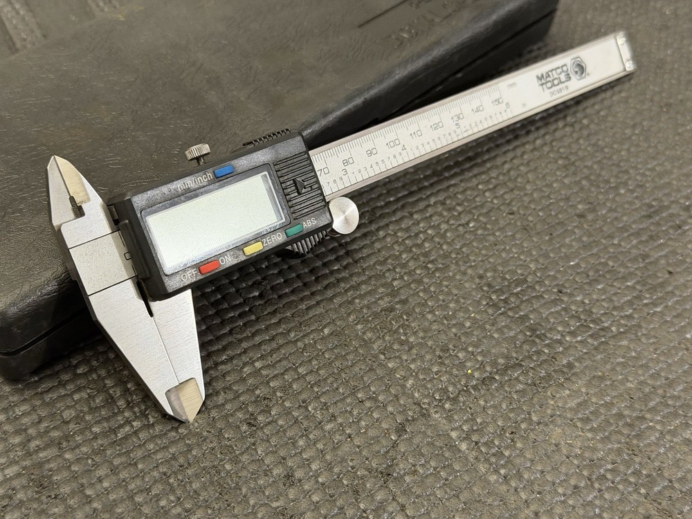 Matco Tools Digital Caliper 0-6" / 0-150mm Hard Case - DC601B