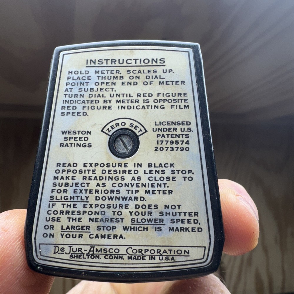 De Hurt Mascot Exposure Meter