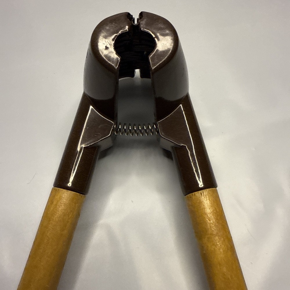 Spring Loaded Wrap Around Pecan/Nutcracker