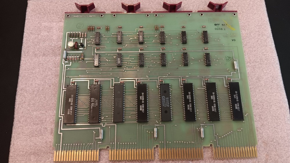 DEC digital M7280 MULTIPLE UART CARD DH11 (B21)