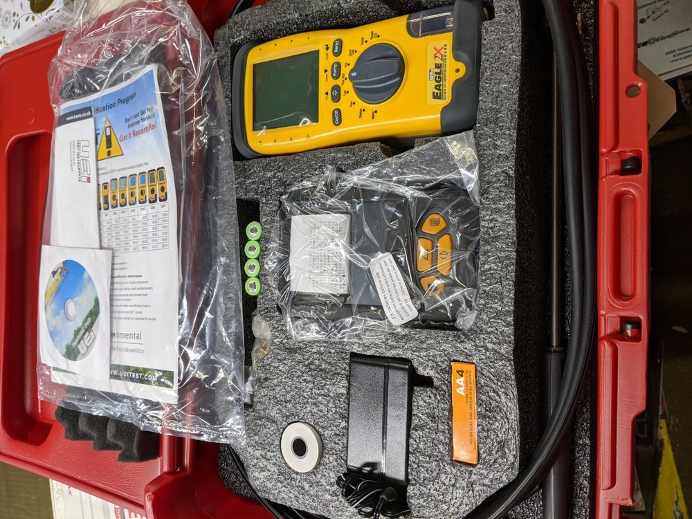 UEi C155 Eagle 2X Combustion Analyzer Kit with Printer