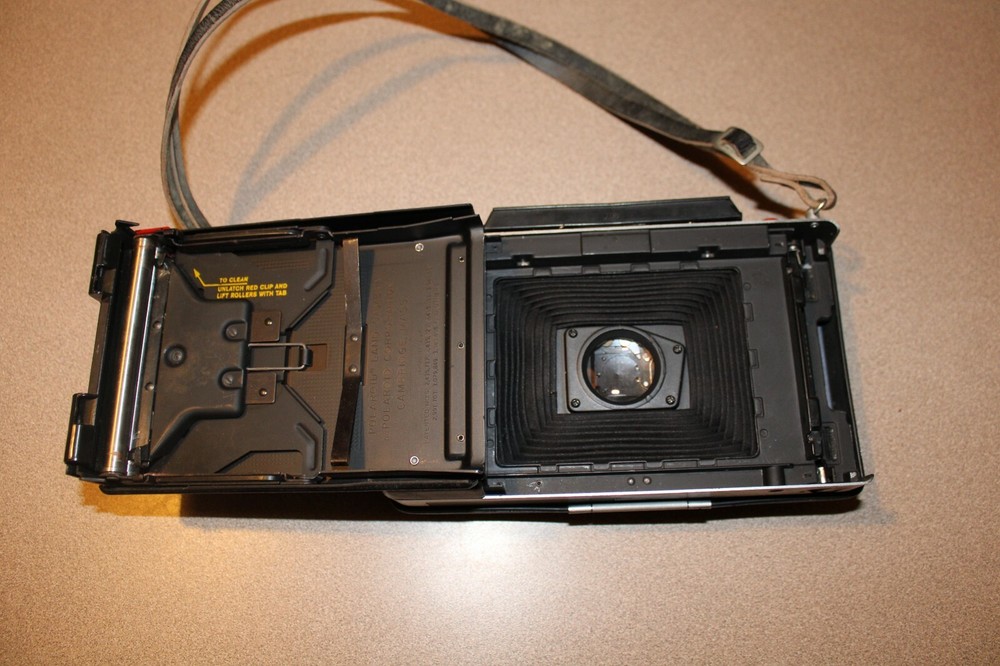 Vintage Polaroid Automatic 100 Land Camera