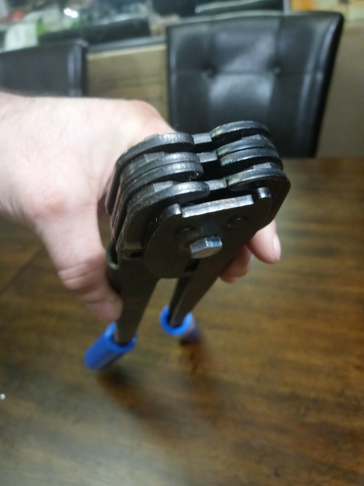 3/4 Front Action Sealer Double Notch Down Cut works excellent