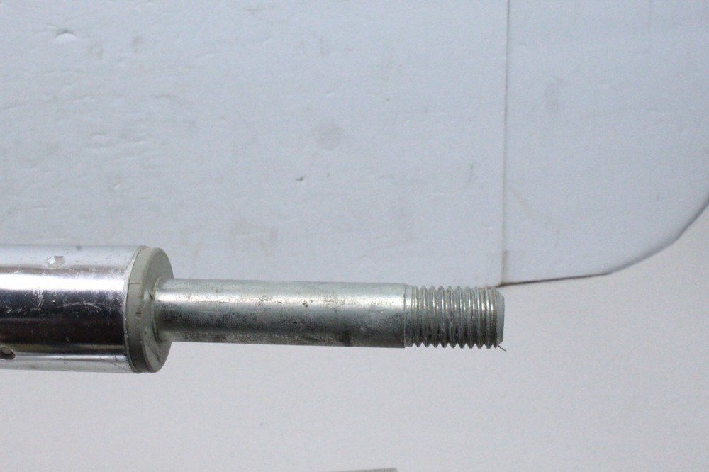 Moeller 11" Boat Seat Lock N Pin Fixed Post