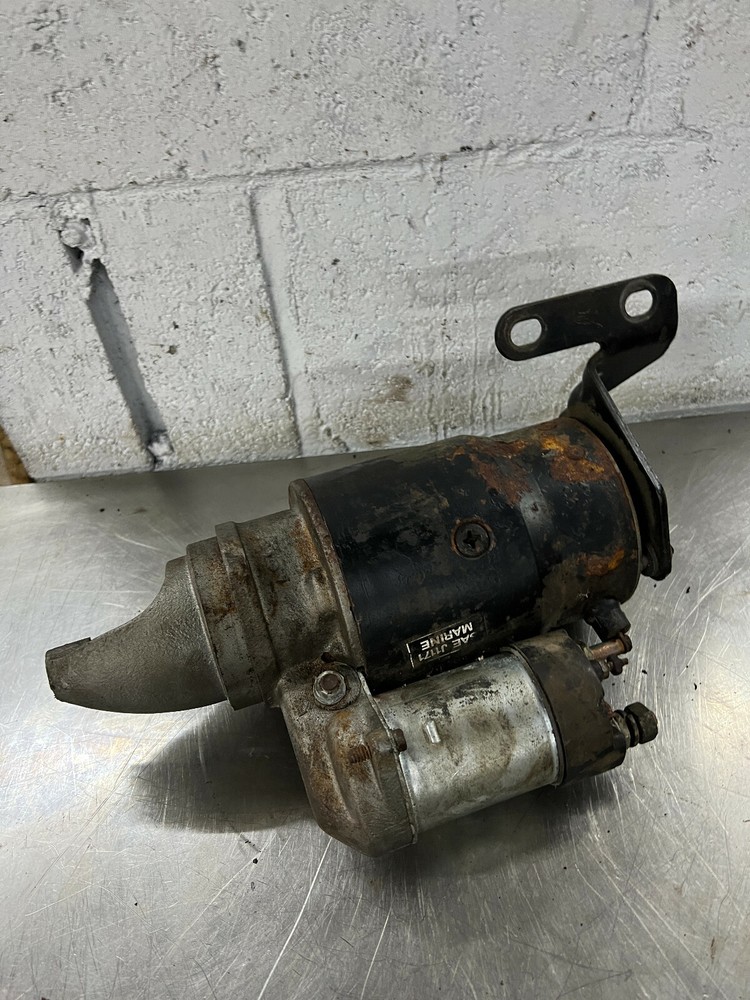 Mercruiser V6 Inboard engine MARINE Starter