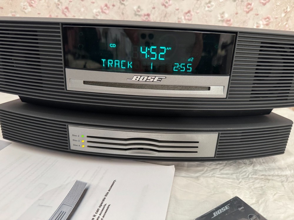 Bose Wave Music System CD AM/FM W/ 3 CD Changer & Remote Control