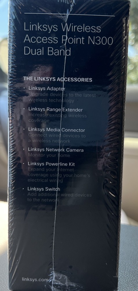 LINKSYS Wireless-N Range Extender Network Boost N300-RE1000