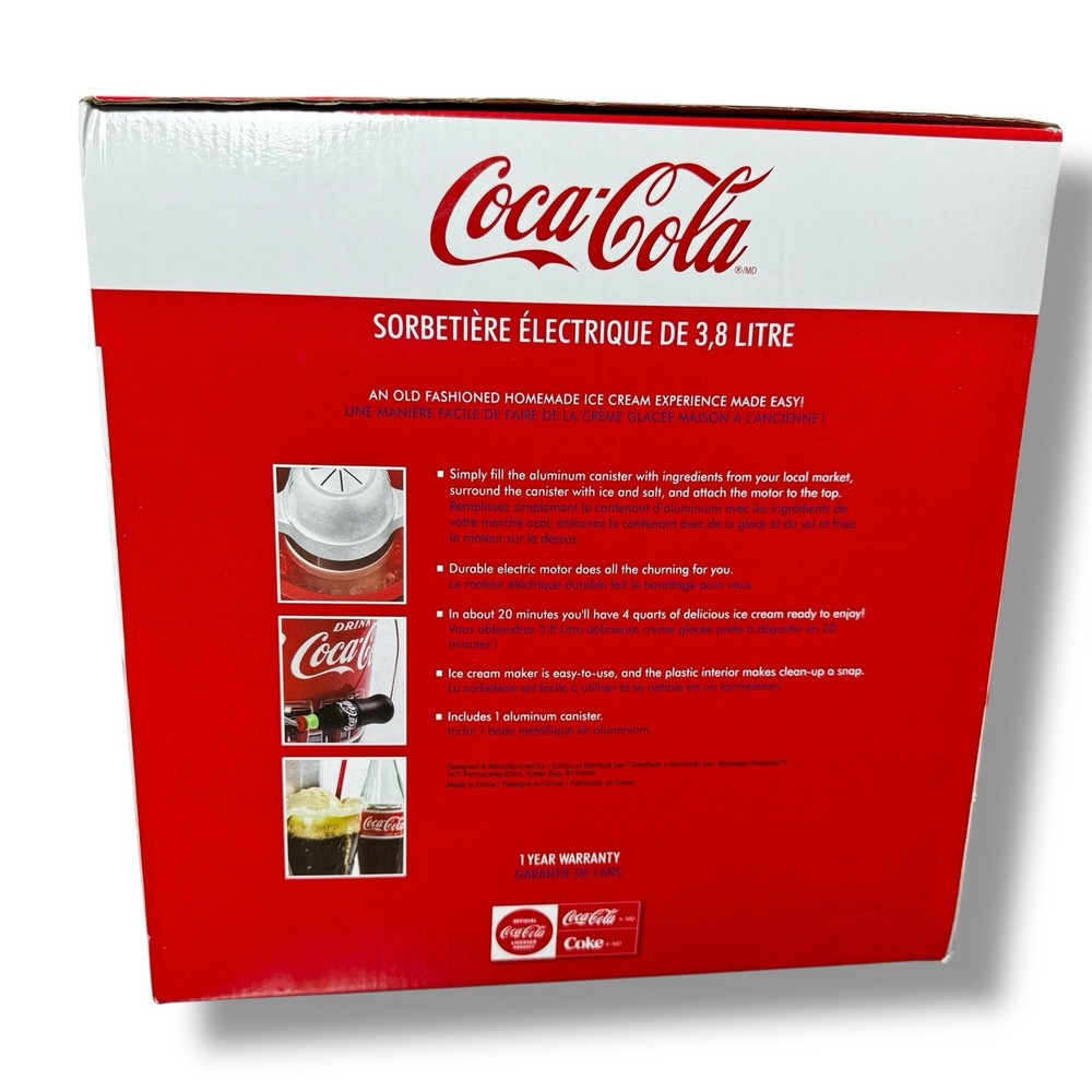 Coca Cola 4- Quart Nostalgia Ice Cream Maker NEW