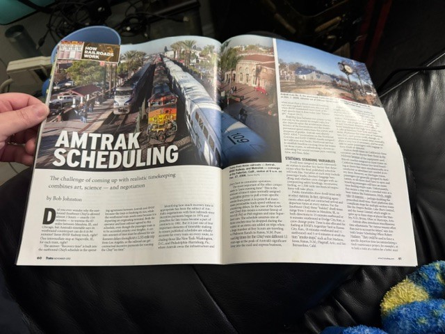 Trains Magazine November 2012 How Railroads Work!