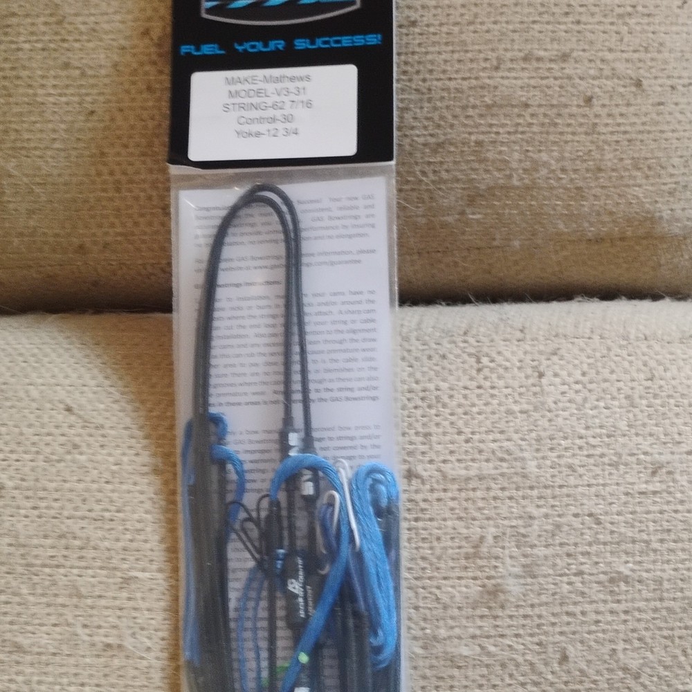 GAS Bowstrings Mathews V3-31 Compound Bowstring Set Black Blue 62 7/16"