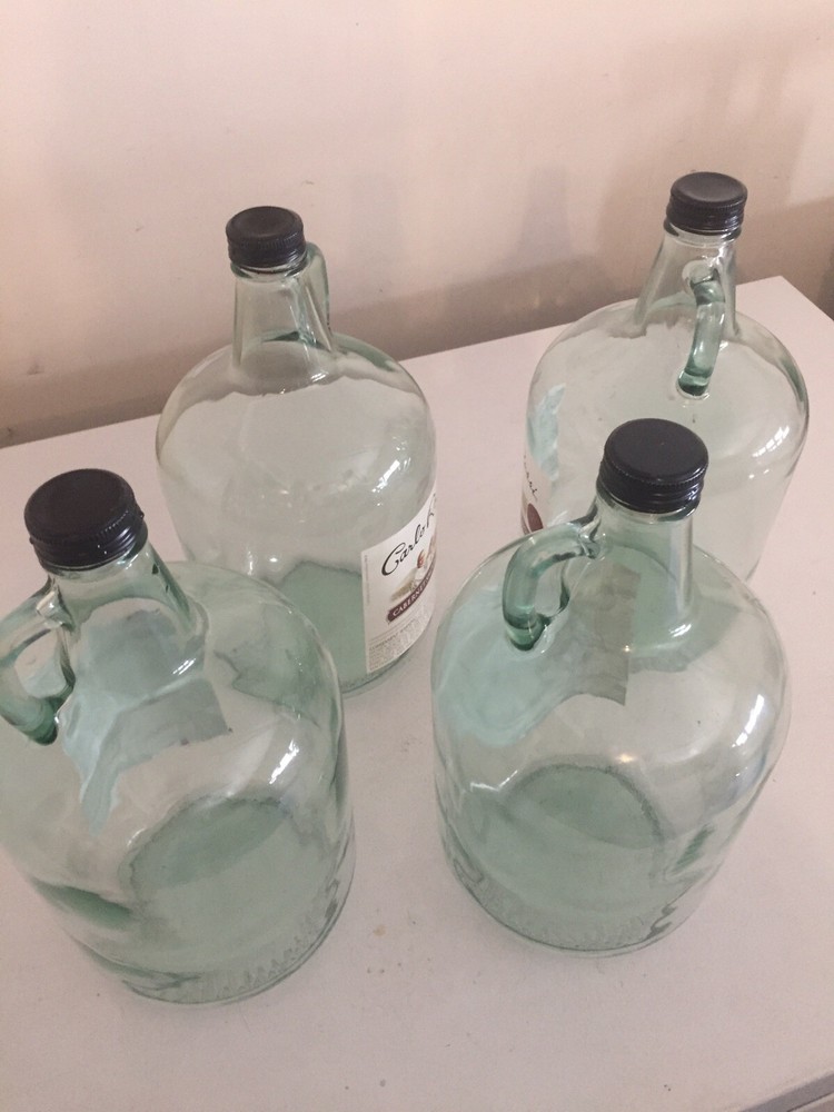 1 Gallon Glass Water Wine Beer storage Jug with screw Cap. Lot of 4