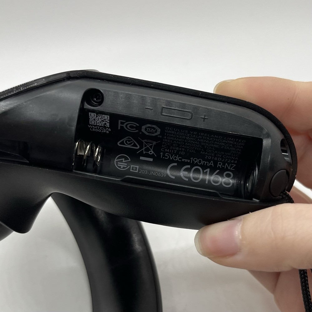 Meta Oculus Quest Rift CV1 Touch Controllers VR - Right And Left - Tested