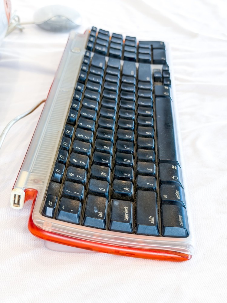 Apple iMac G3 Tangerine WORKING with Keyboard, Mouse, Apps, Game, Good condition