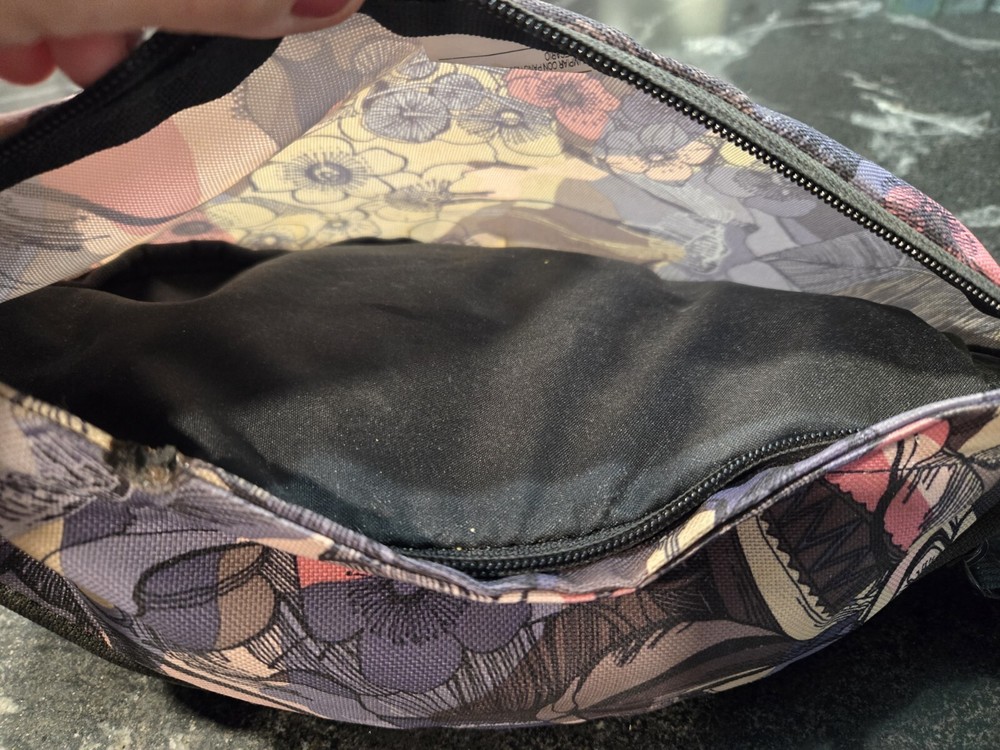 Nike Mushroom Waistpack Minor Damage Please Read Description