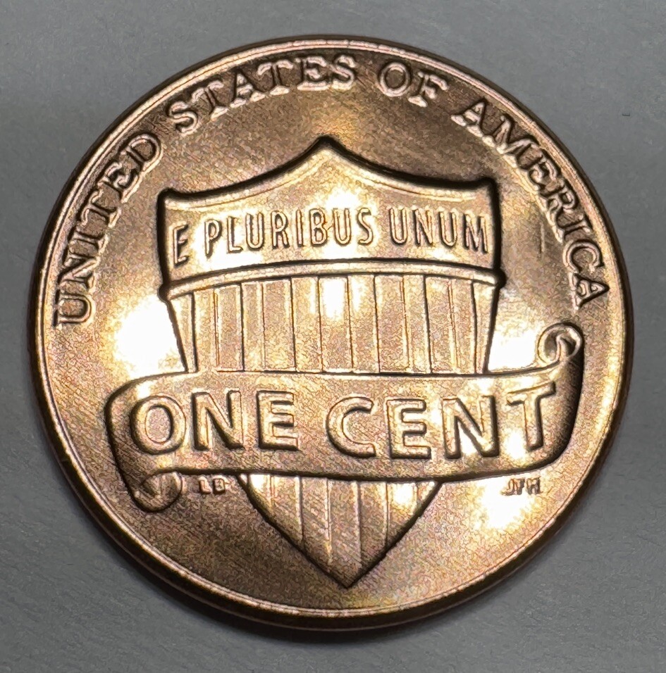 2012-D Lincoln Shield Penny Uncirculated from US Mint Set. Uncirculated BU