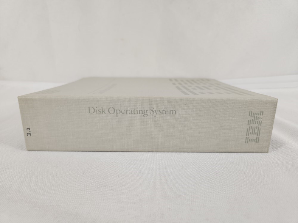 IBM Binder DOS Disk Operating System Reference 3.2 1986 1st Ed. (No Software)