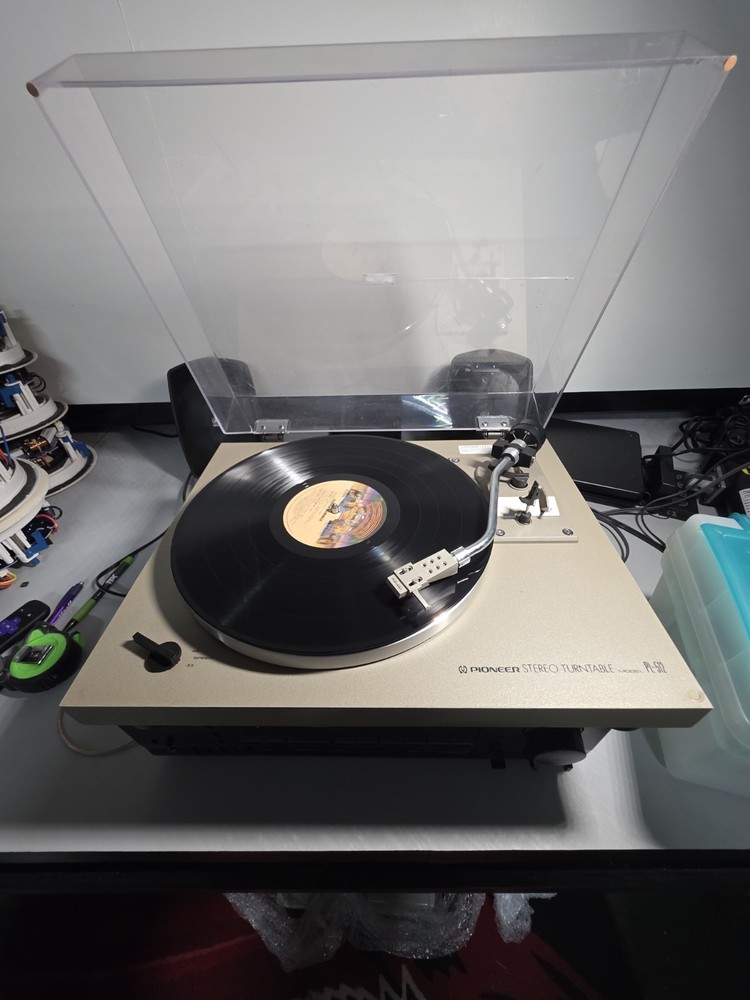 Pioneer PL-512 Turntable Tested