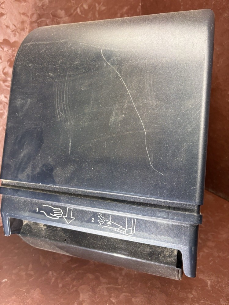 Paper Towel Dispenser