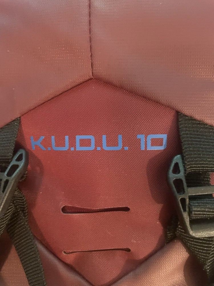 CamelBak K.U.D.U. 10 Hydration Pack 10L Red Blue Impact Protector Hiking