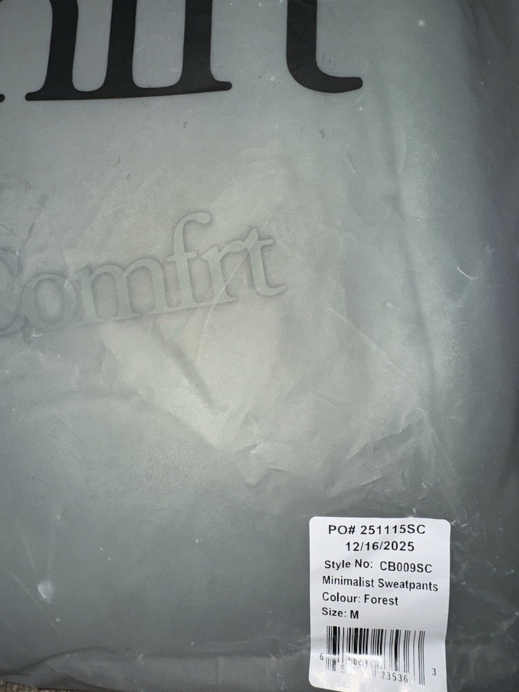 COMFRT Minimalist Sweatpants in Forest - Size Medium