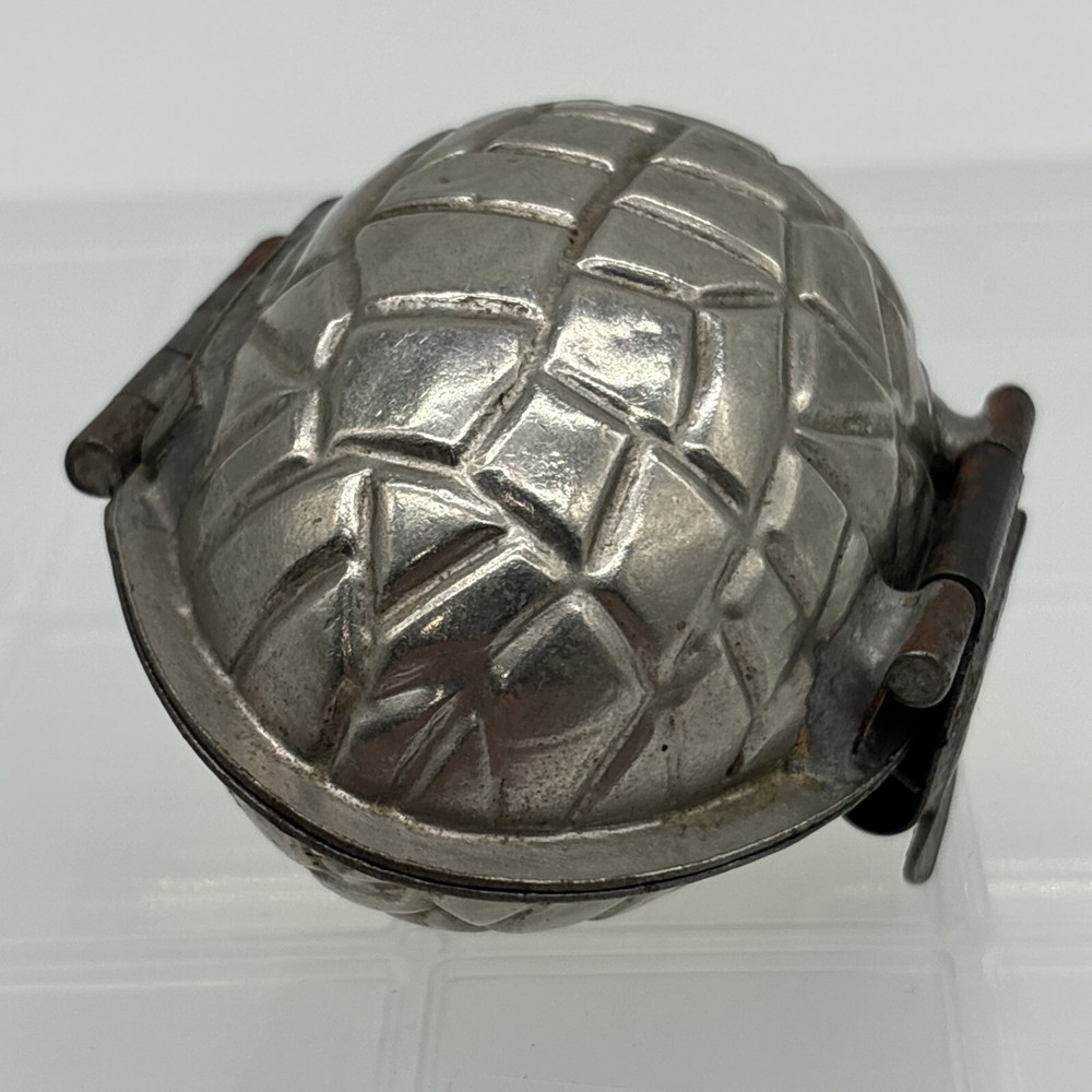 Vintage Chocolate Egg Mold! Heavy Wear!