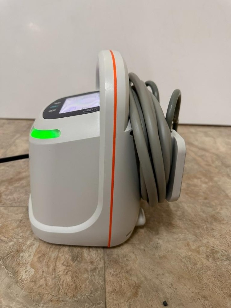 Arjohuntleigh Flowtron ACS900 Continuous Sequential DVT Pump