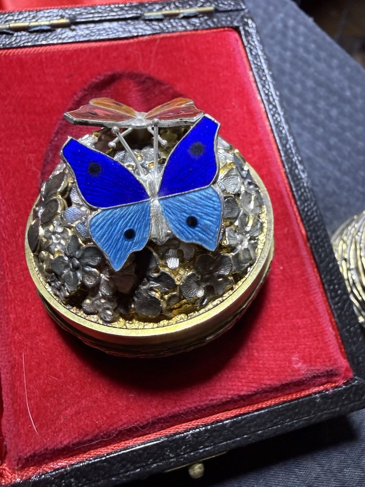 Stuart Devlin Silver Gilt Surprise Easter Egg Box No. 101 Enamel Butterflies