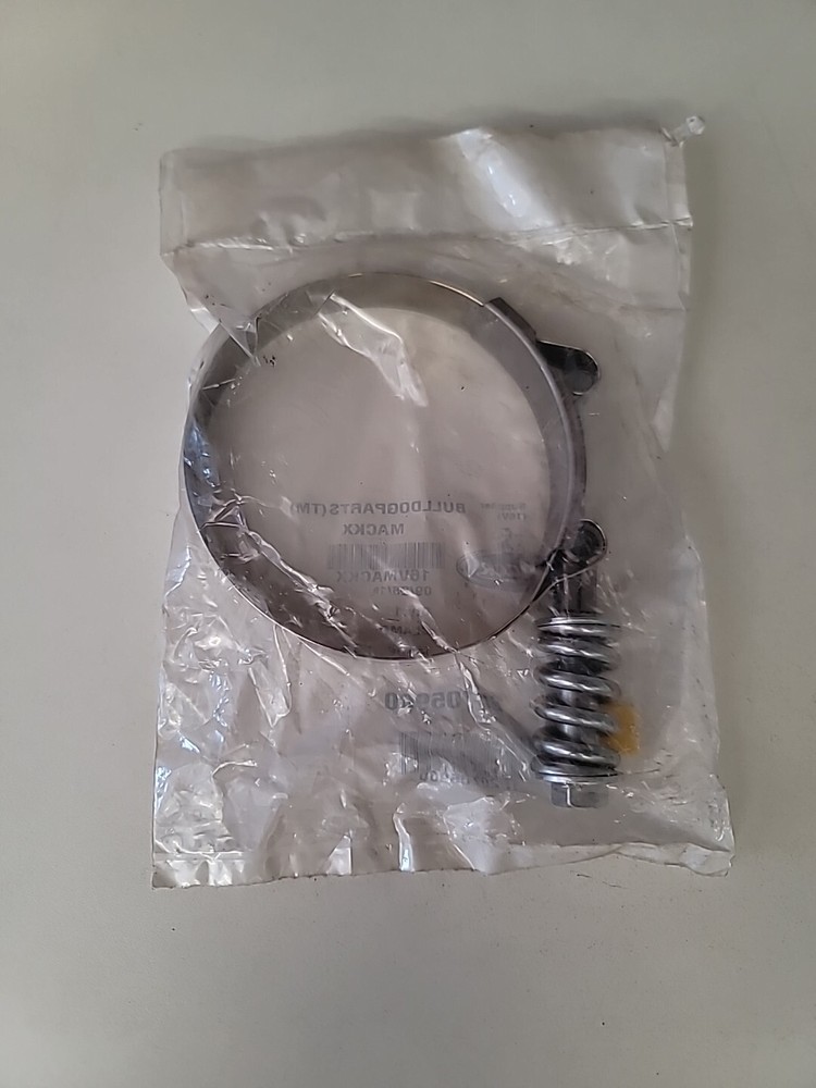 20705900 Mack Hose Clamp