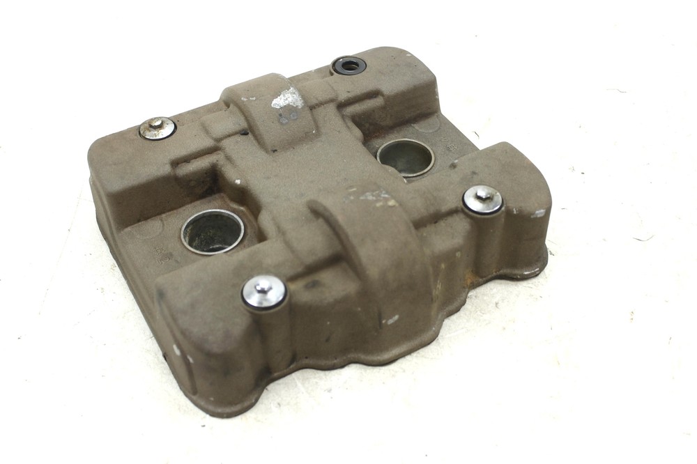 86-87 HONDA INTERCEPTOR 700 FRONT ENGINE CYLINDER HEAD TOP COVER