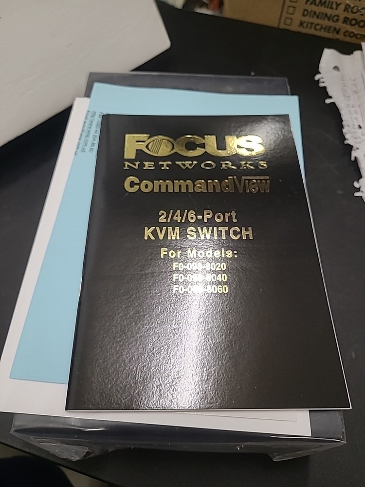 Focus Networks CommandView 2 Port KVM Switch FO-098-8020 w Box