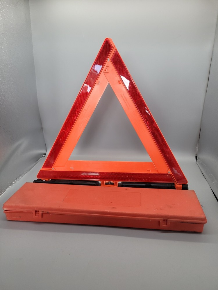 Signal-Stat Reflective Warning Triangle Safety Emergency Kit