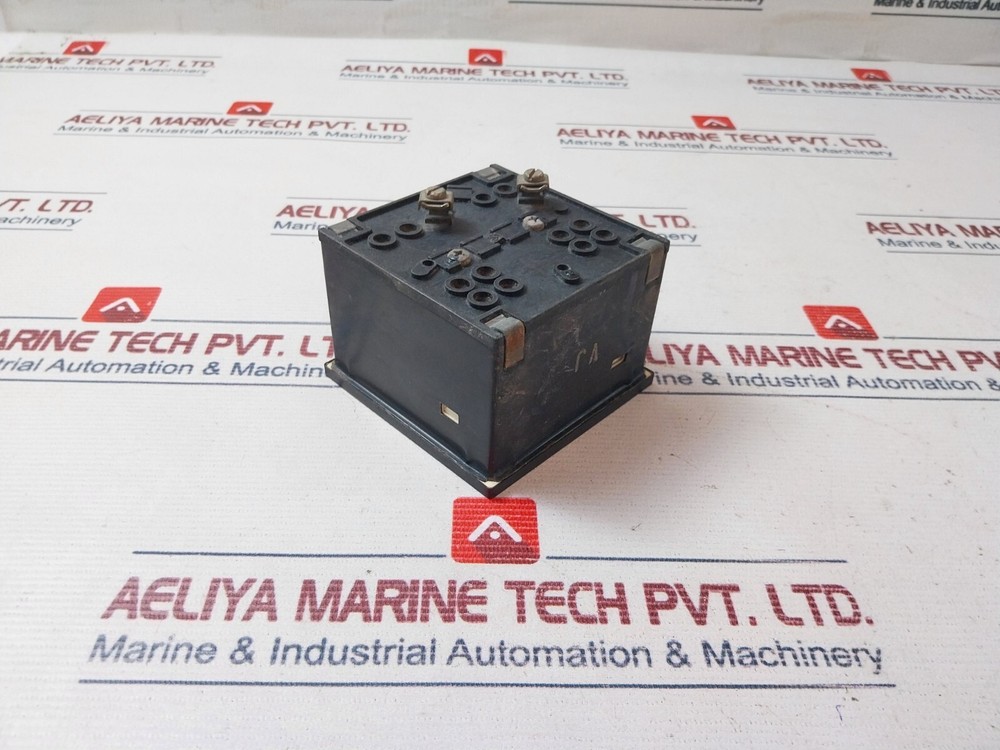 Celsa 45-55 Hz Frequency Counter meter 380V