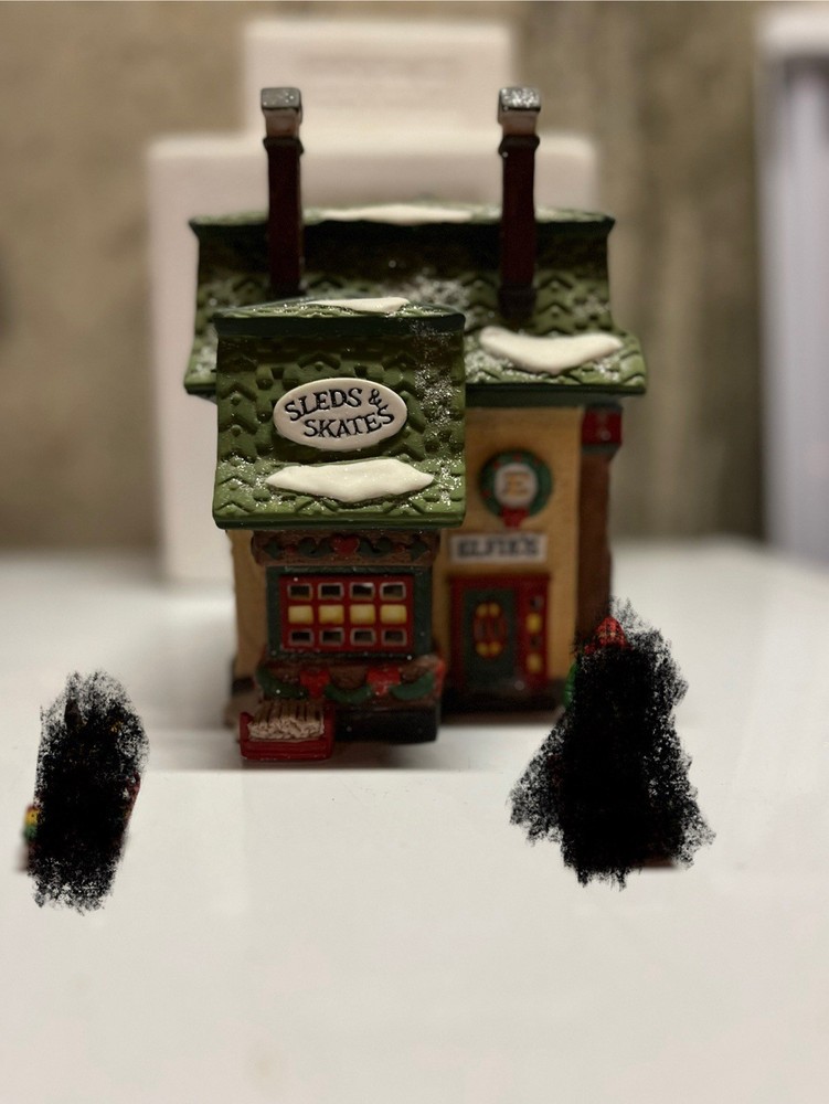 Dept. 56 North Pole “Elfie’s Sleds & Slates”