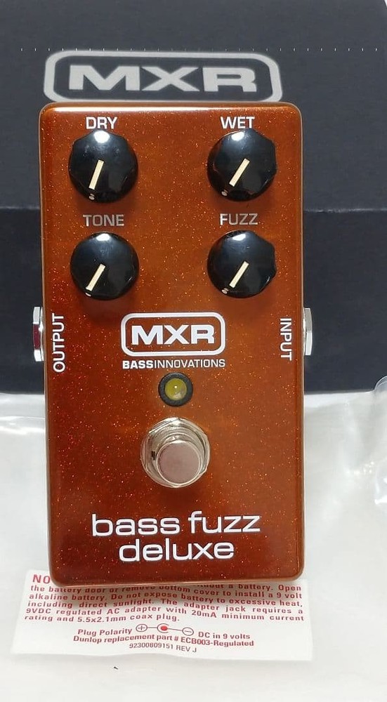 MXR M84 Bass Fuzz Deluxe Missing Booklets