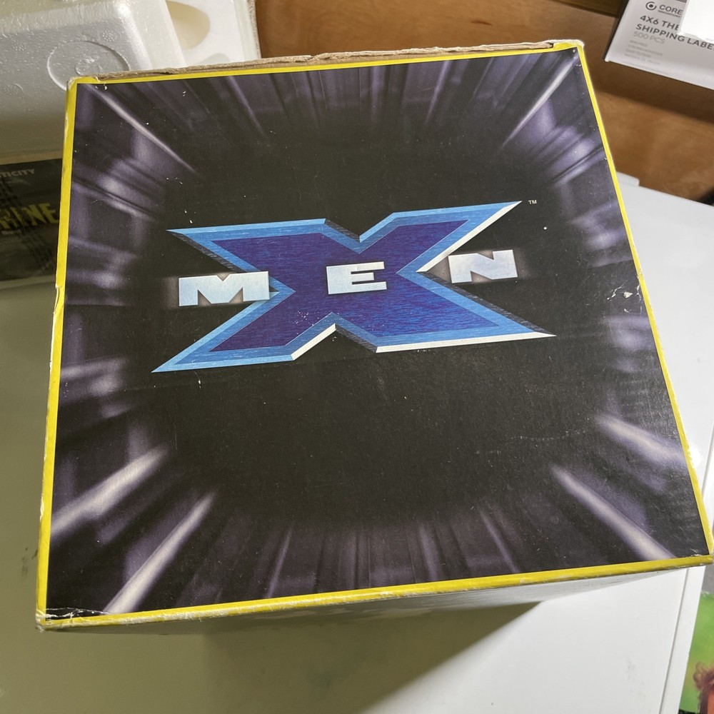 X-MEN WOLVERINE collectible ULTIMATE BUST STATUE model MARVEL DIAMOND SELECT