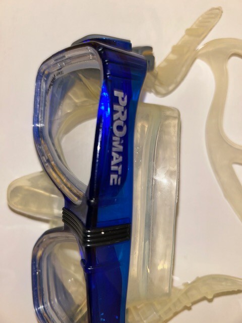Promate Blue Adjustable Strap Dive Mask w/ Plastic Case (50)