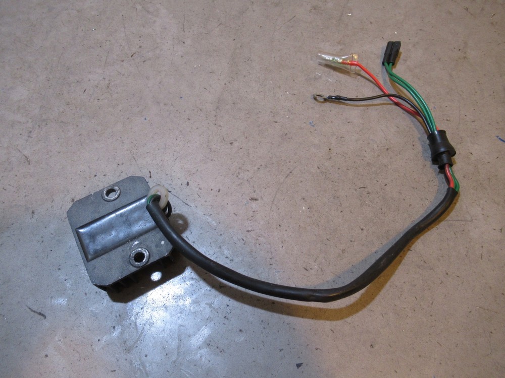 Yamaha Waverunner XL 1200 LTD Voltage Regulator 2000