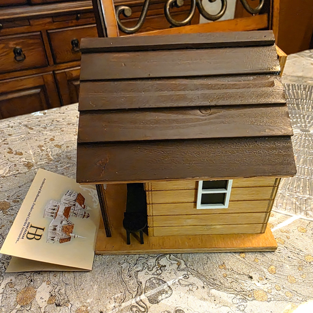 Man Cave Bird House . Home Bazaar.