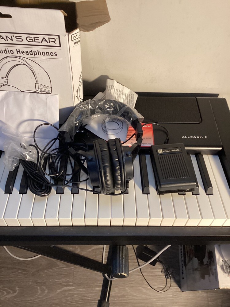 88 Key -Allegra 2Plus Digital Piano