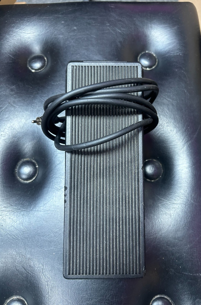 Volume Foot Pedal (RCA Input)