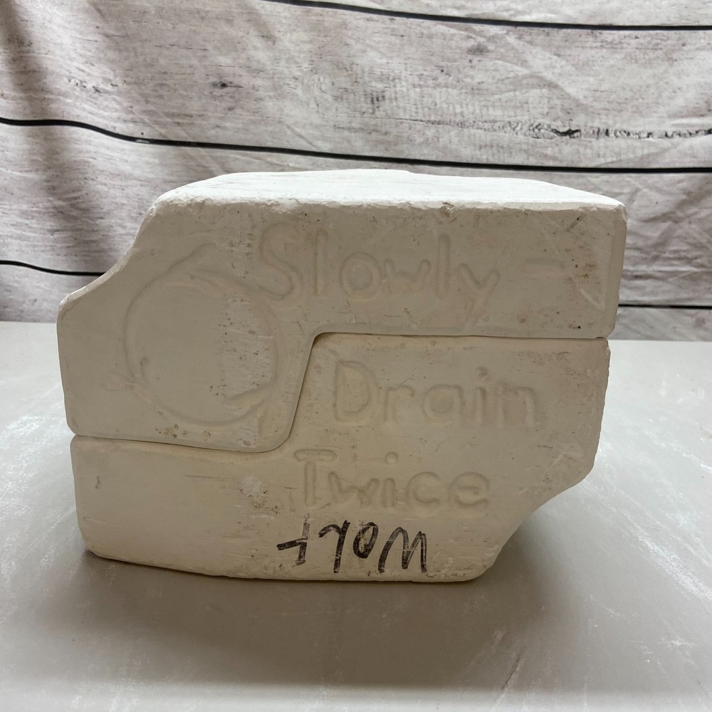 Ceramic Slip Casting Mold Wolf Figurine Atlantic #A-1698